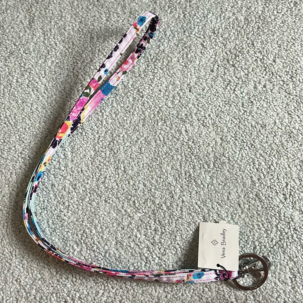 Vera Bradley lighten up lanyard in wildflower paisley